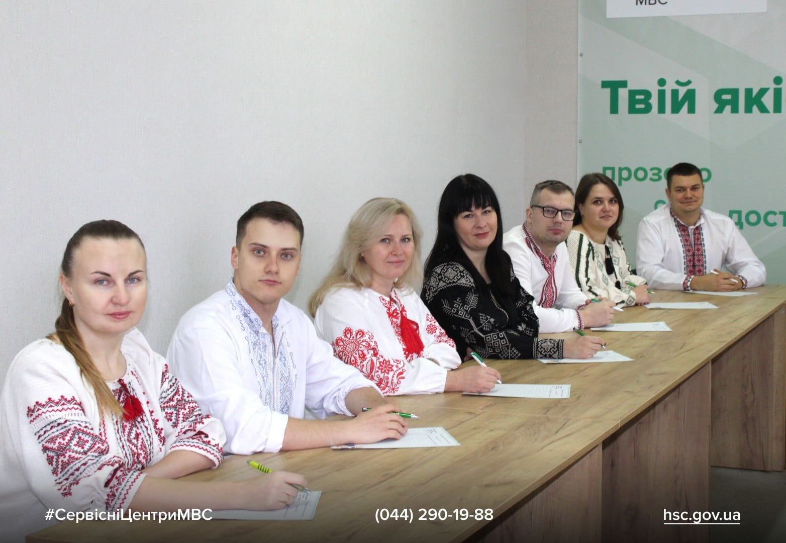 f7aec371-d51b-4e7d-b318-0aaaebfef007